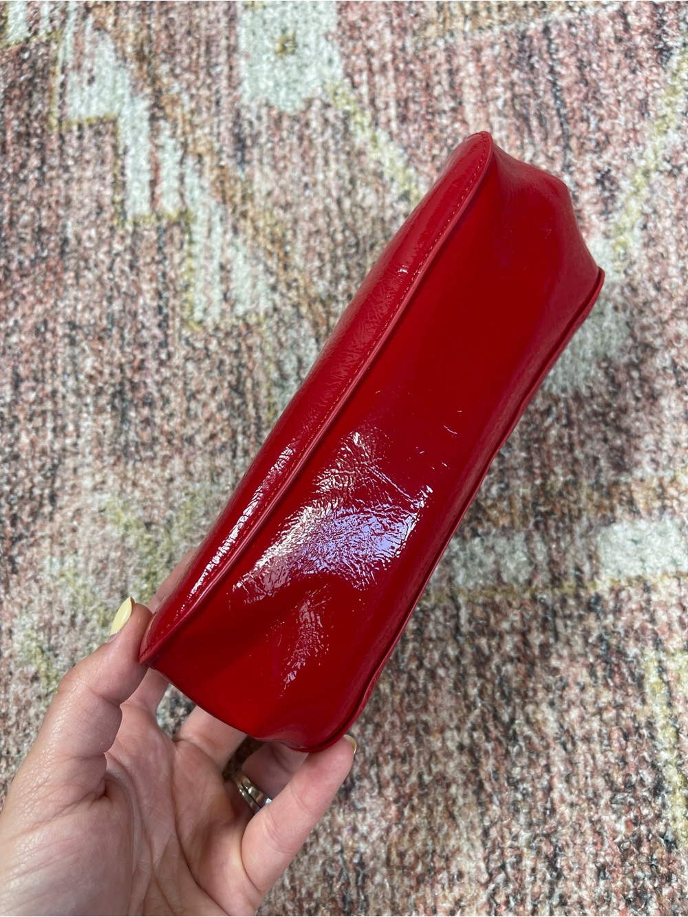 Miu Miu Red Patent Leather Kiss-Lock Clutch - Picture 4 of 9
